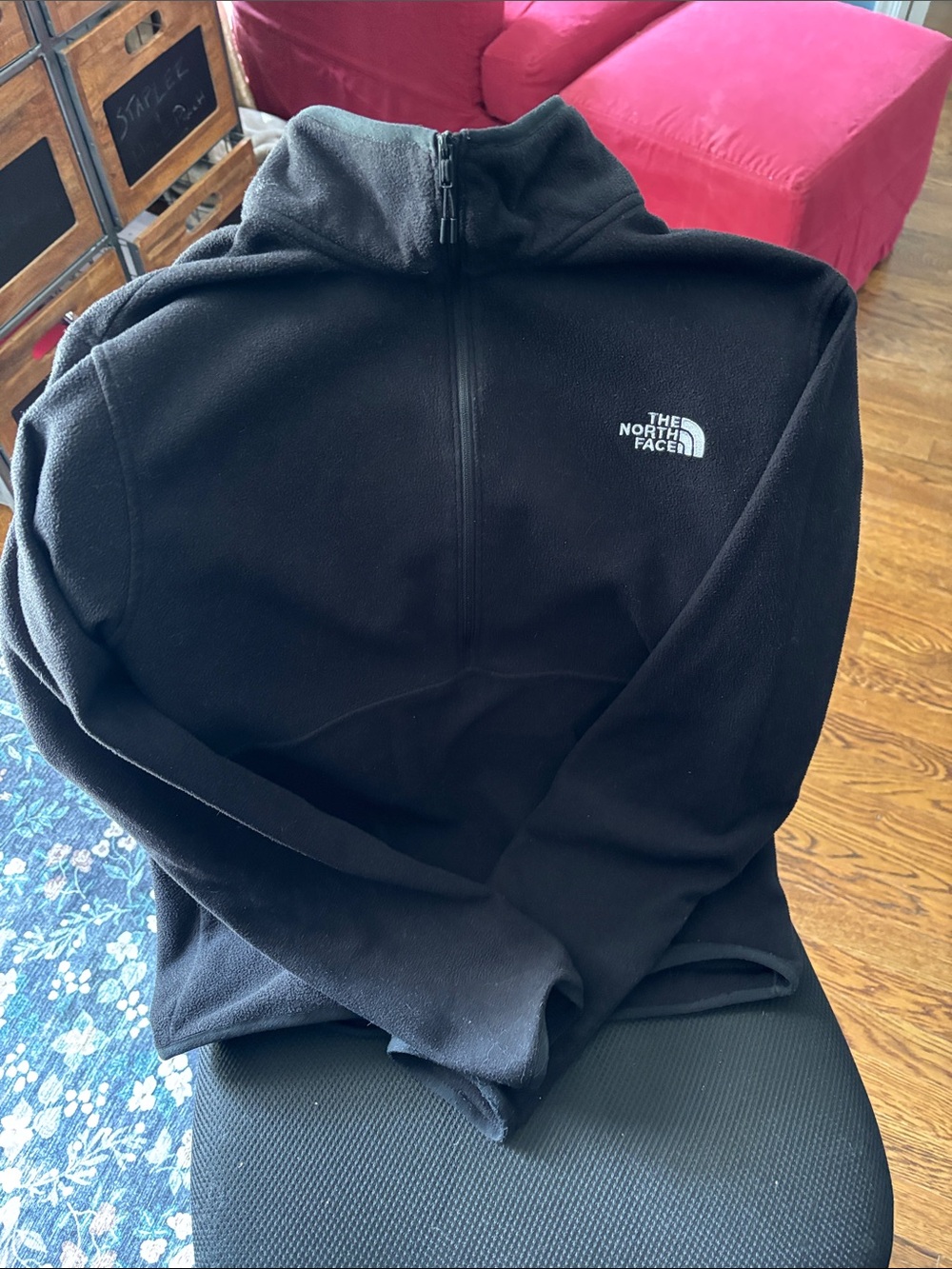 The North Face Men's Black Half-Zip Fleece Pullover
